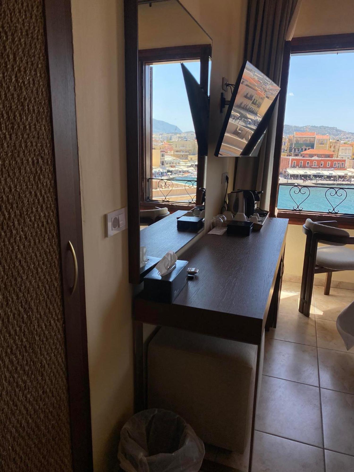 Helena Hotel Chania  Екстер'єр фото
